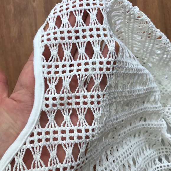 Macrame Style Razorback Tank Top - Picture 3 of 3